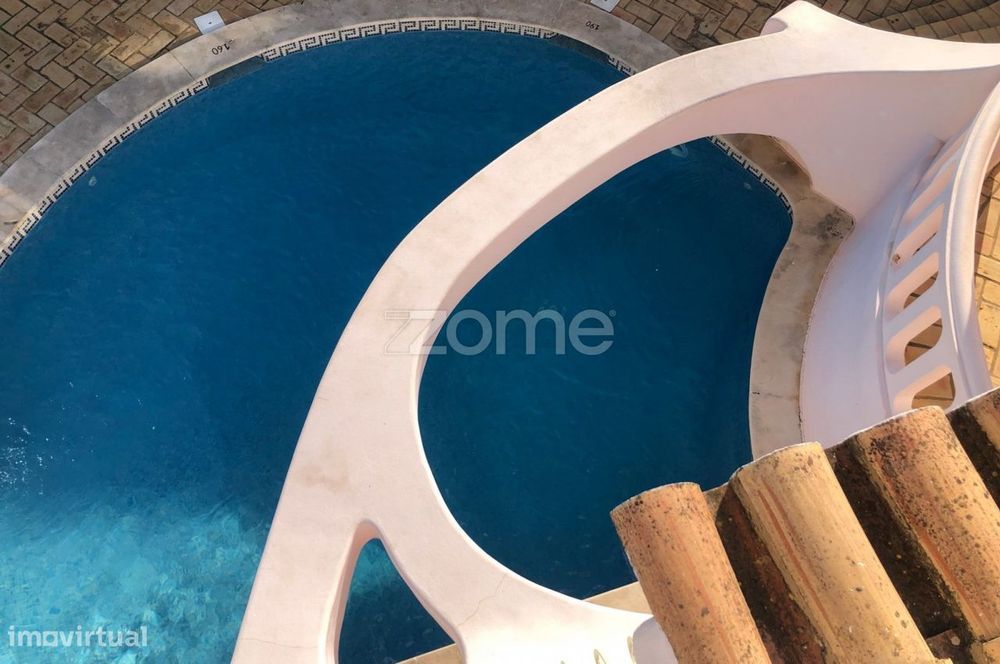 Moradia T4 com vista mar, piscina e garagem, Albufeira