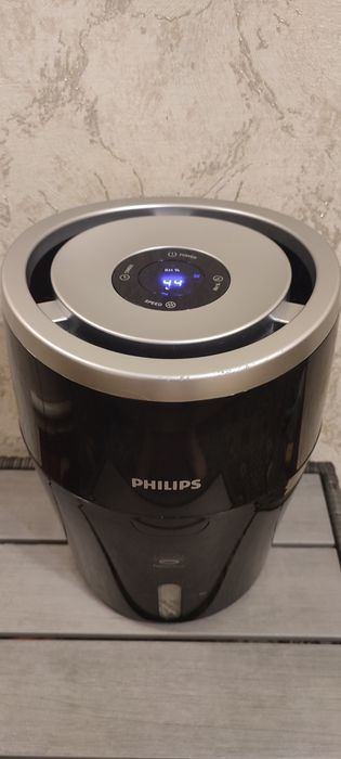 Зволожувач повітря Philips HU4813/10