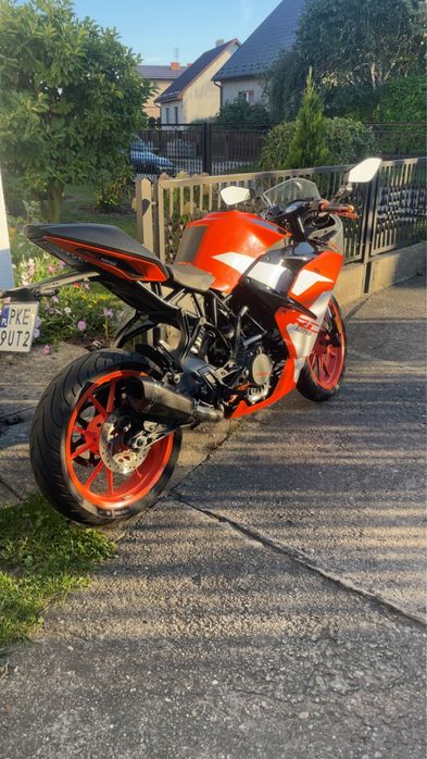 Motocykl ścigacz KTM RC125 z 2018roku
