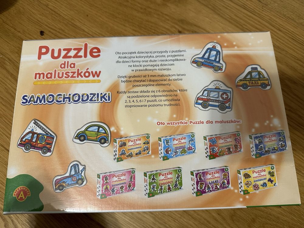 Puzzle dla maluszków samochodziki