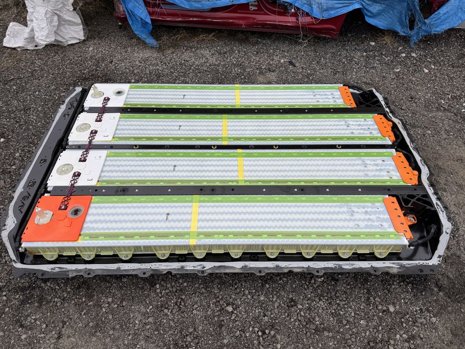 Батарея Tesla 3 75kwt