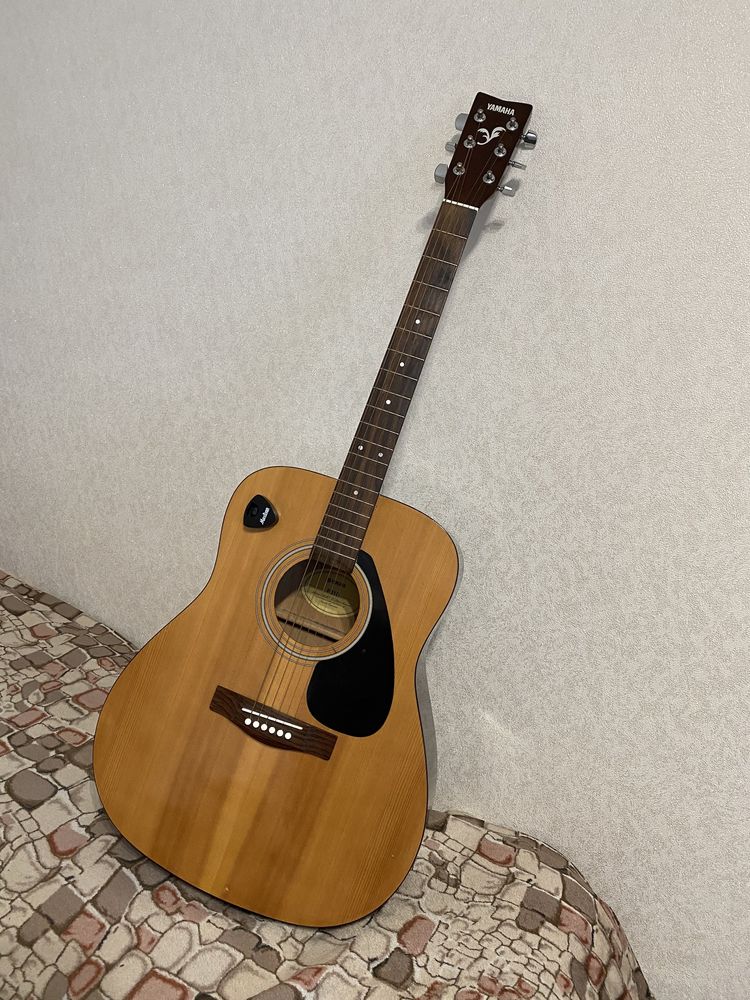 Yamaha F-310 акустика гітара