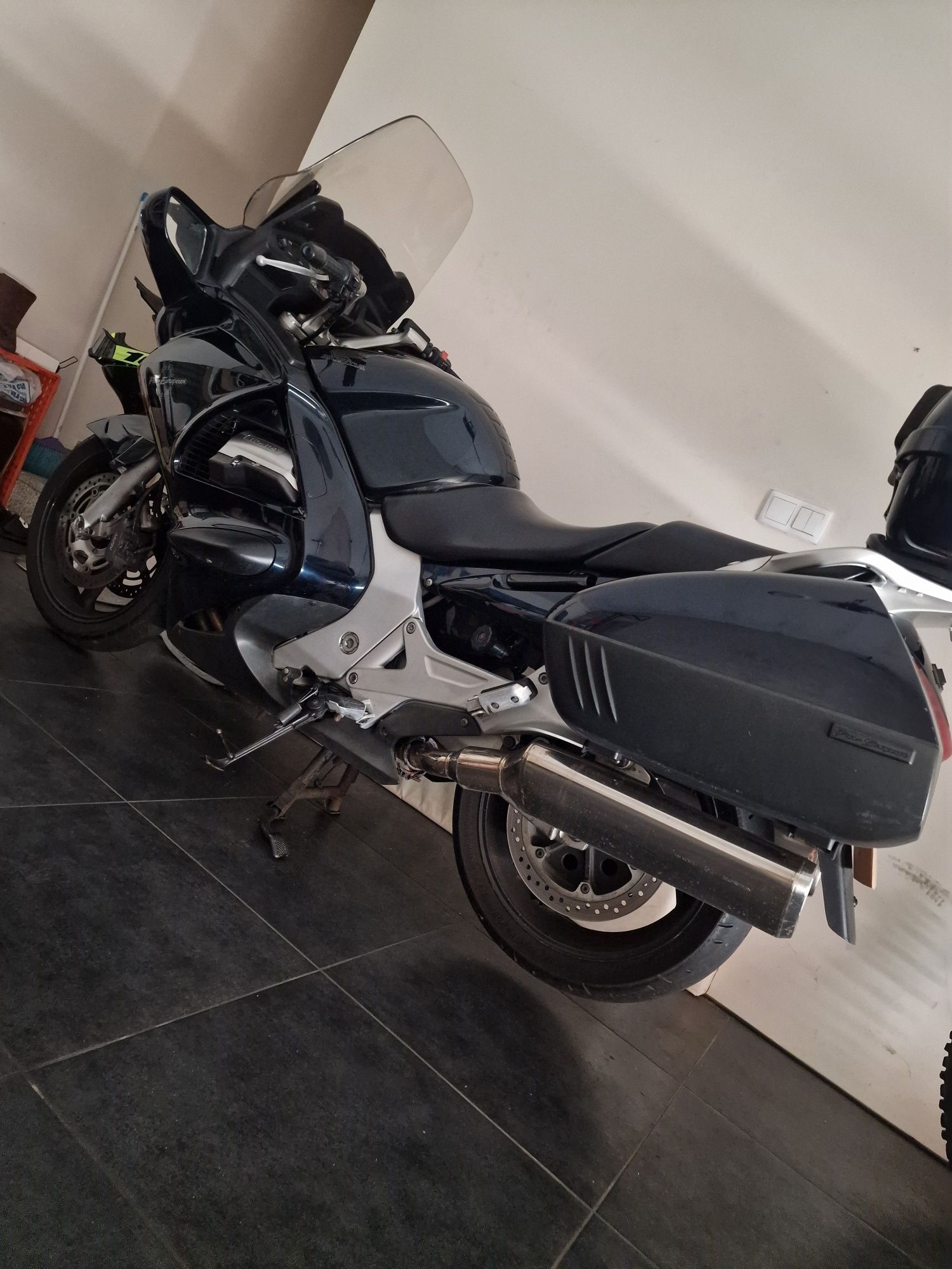 Honda pan european st1300