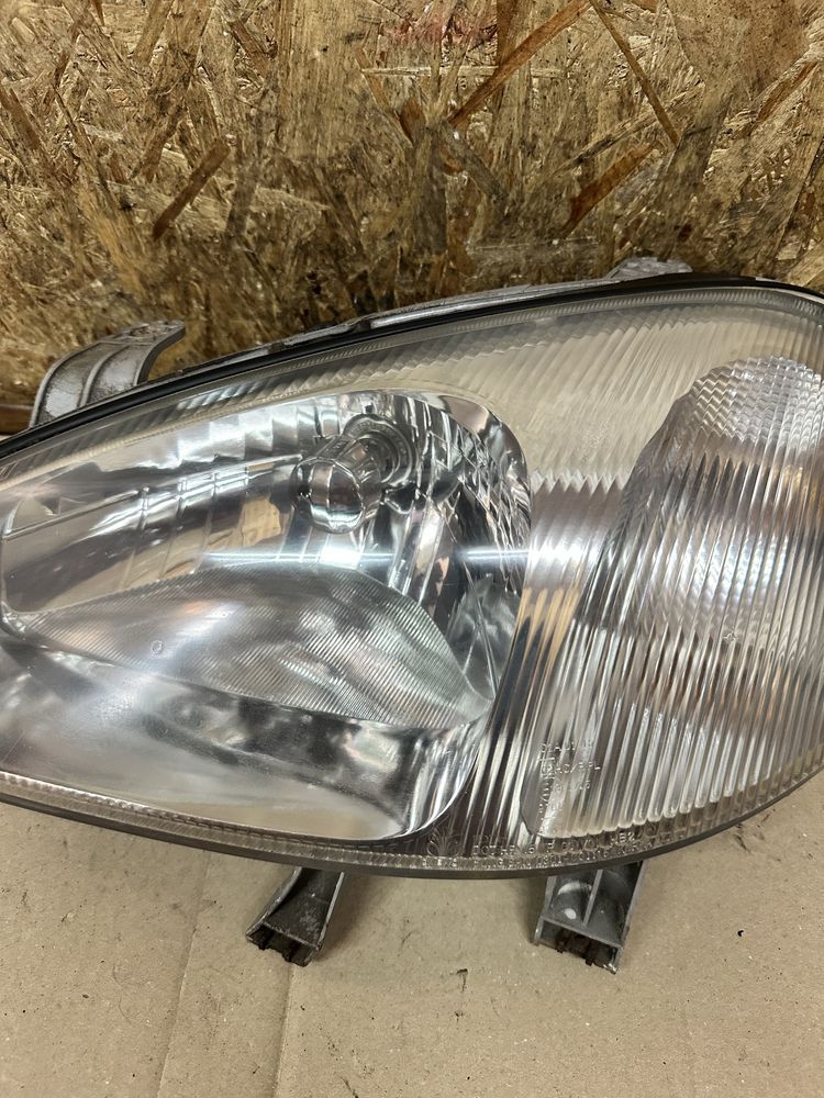 Передня ліва фара Chevrolet Tacuma Шевроле Такума Daewoo Rezzo 04-08