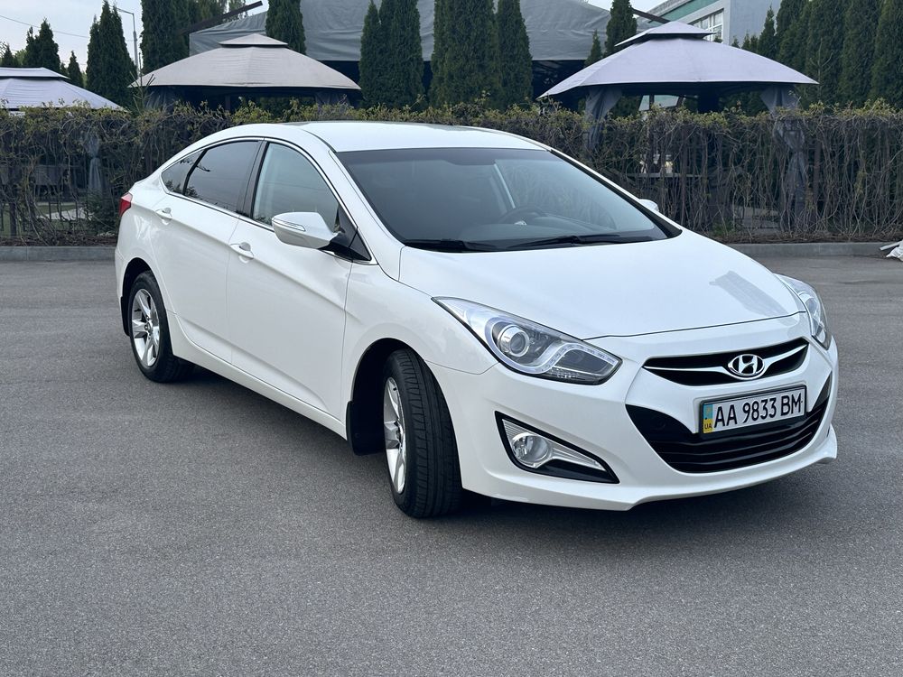 Hyundai i40 2012 2.0 автомат бензин 100 км пробіг, один власник