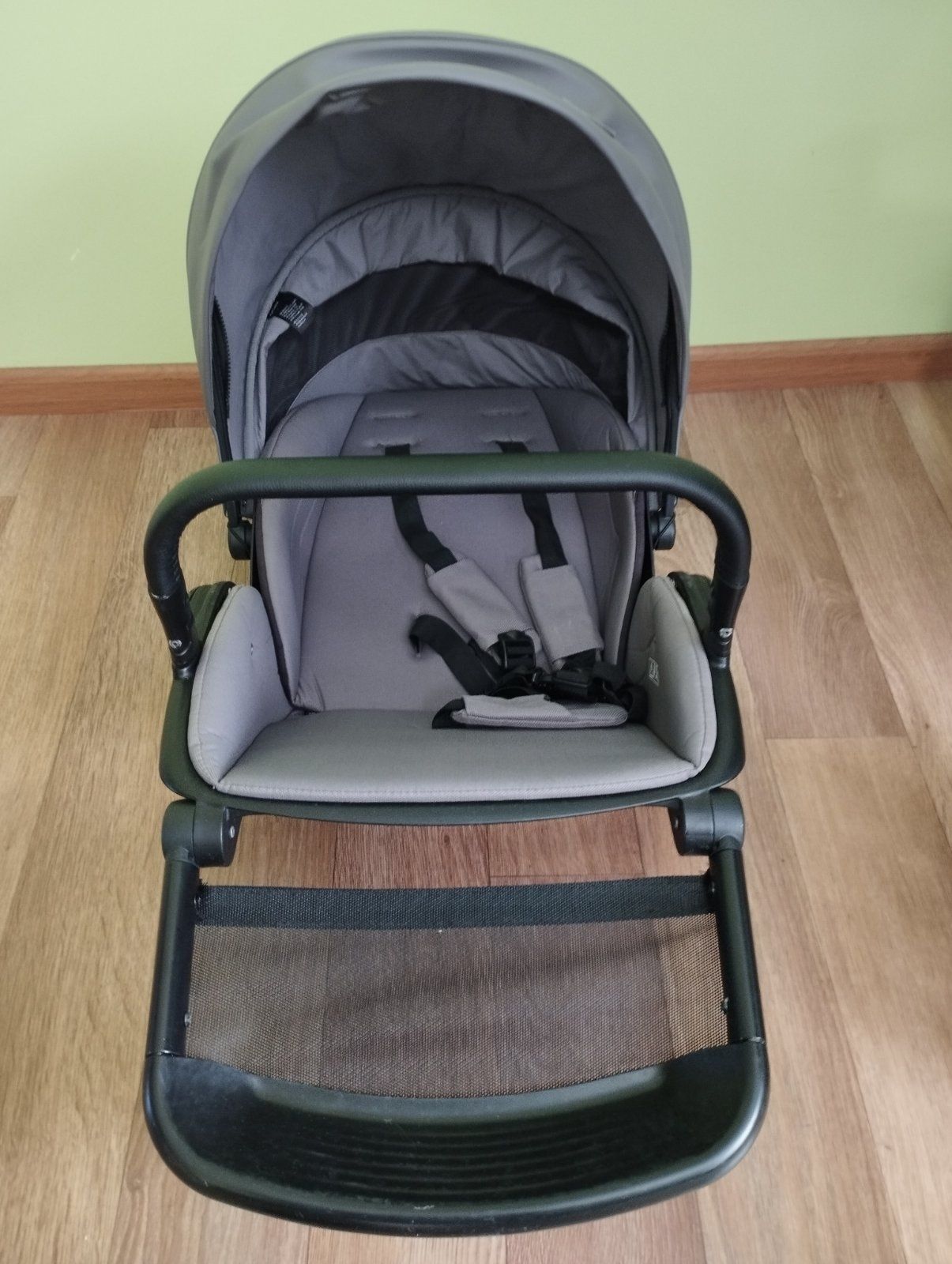 Продається дитяча коляска Annex e-type(2 в 1) 
Продається дитяча