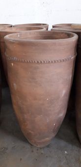 Vasos antigos barro á Portuguesa ( várias unidades). 100 cm de altu