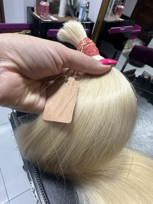 Włosy dziewicze , sciete jasny blond 70cm /98g