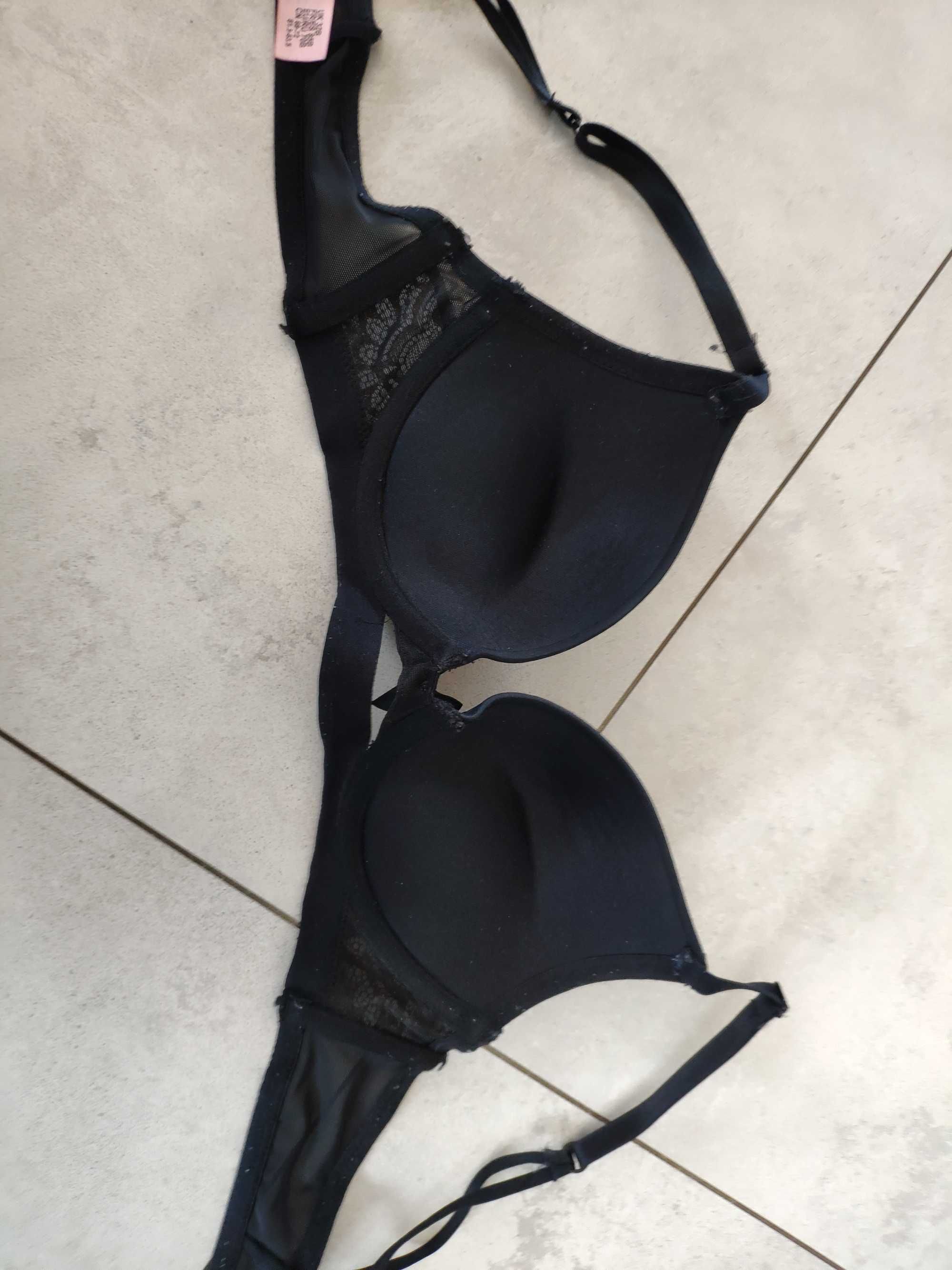 Jak Nowy Biustonosz push up 70 B z Hunkemoller