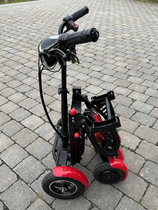 Skuter wózek inwalidzki elektryczny składany Econelo do 25km do AUTA