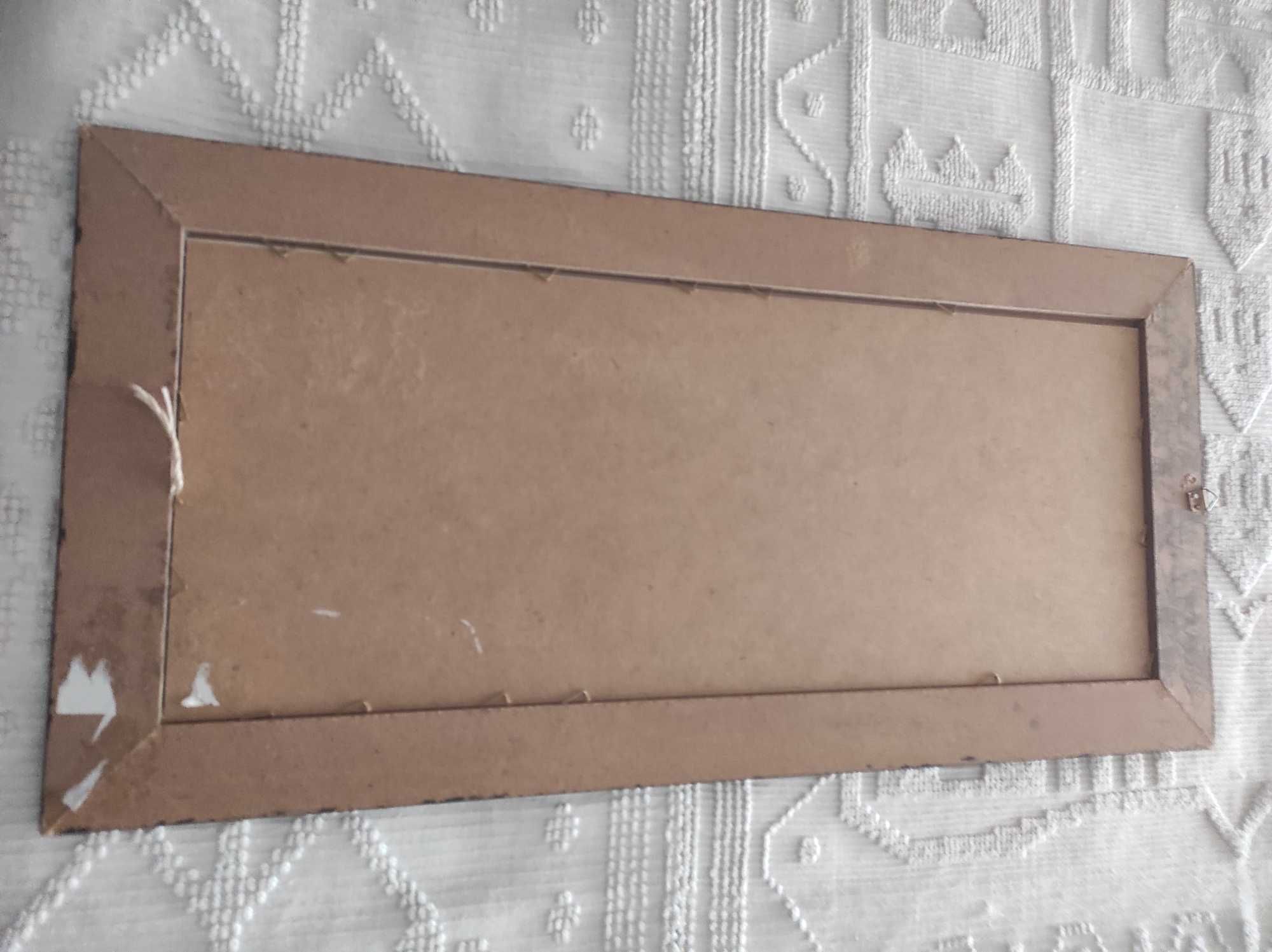 Quadro retangular em bom estado