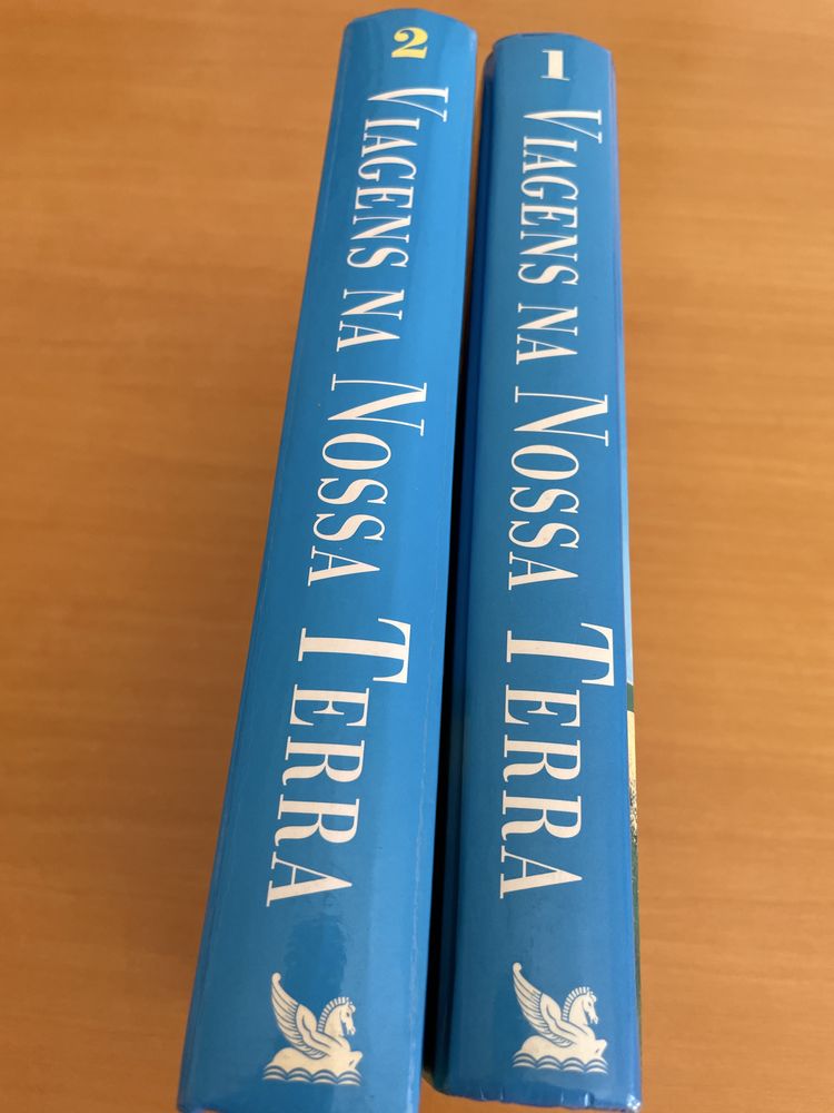 2 Livros um com fichas Viagens na minha Terra de Seleções do R Digest
