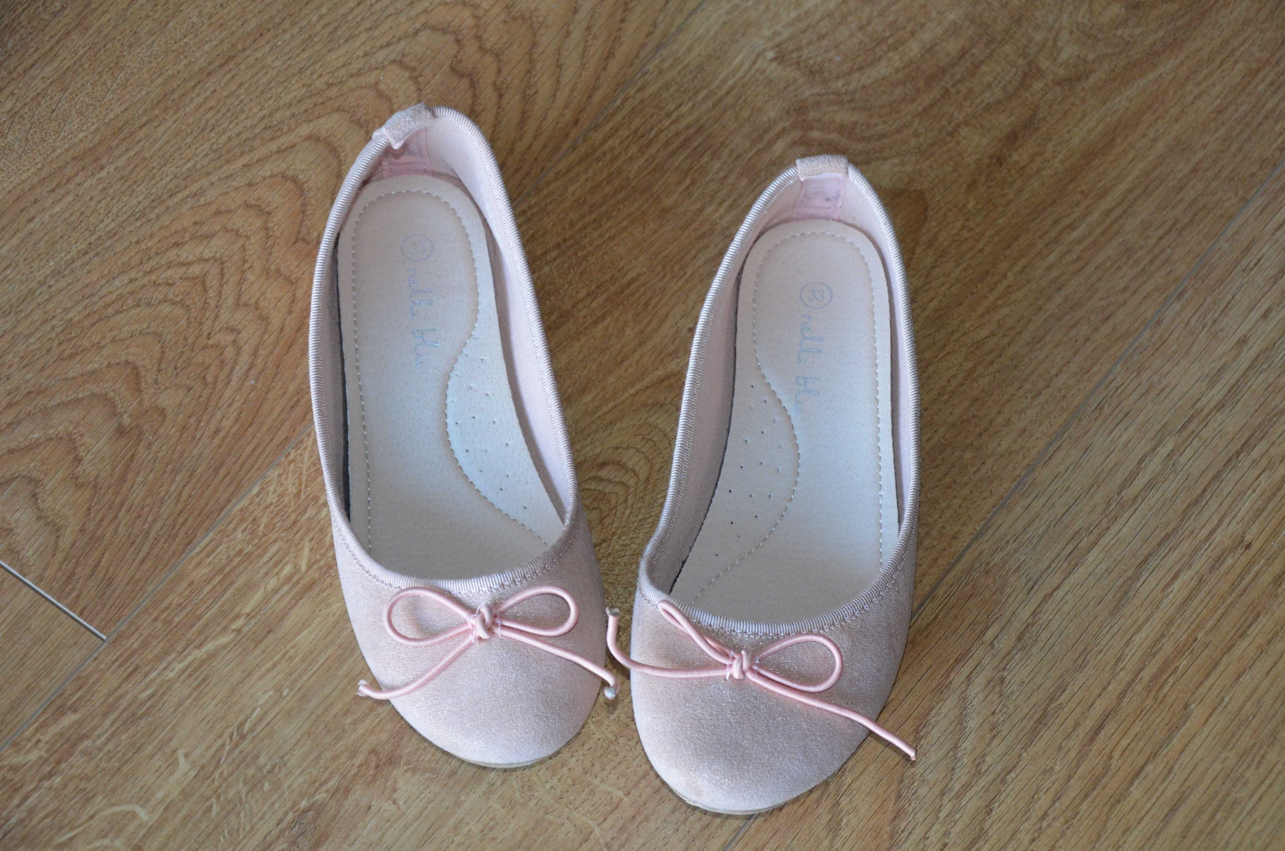 Pudrowe różowe baleriny buty jak nowe rozmiar 33