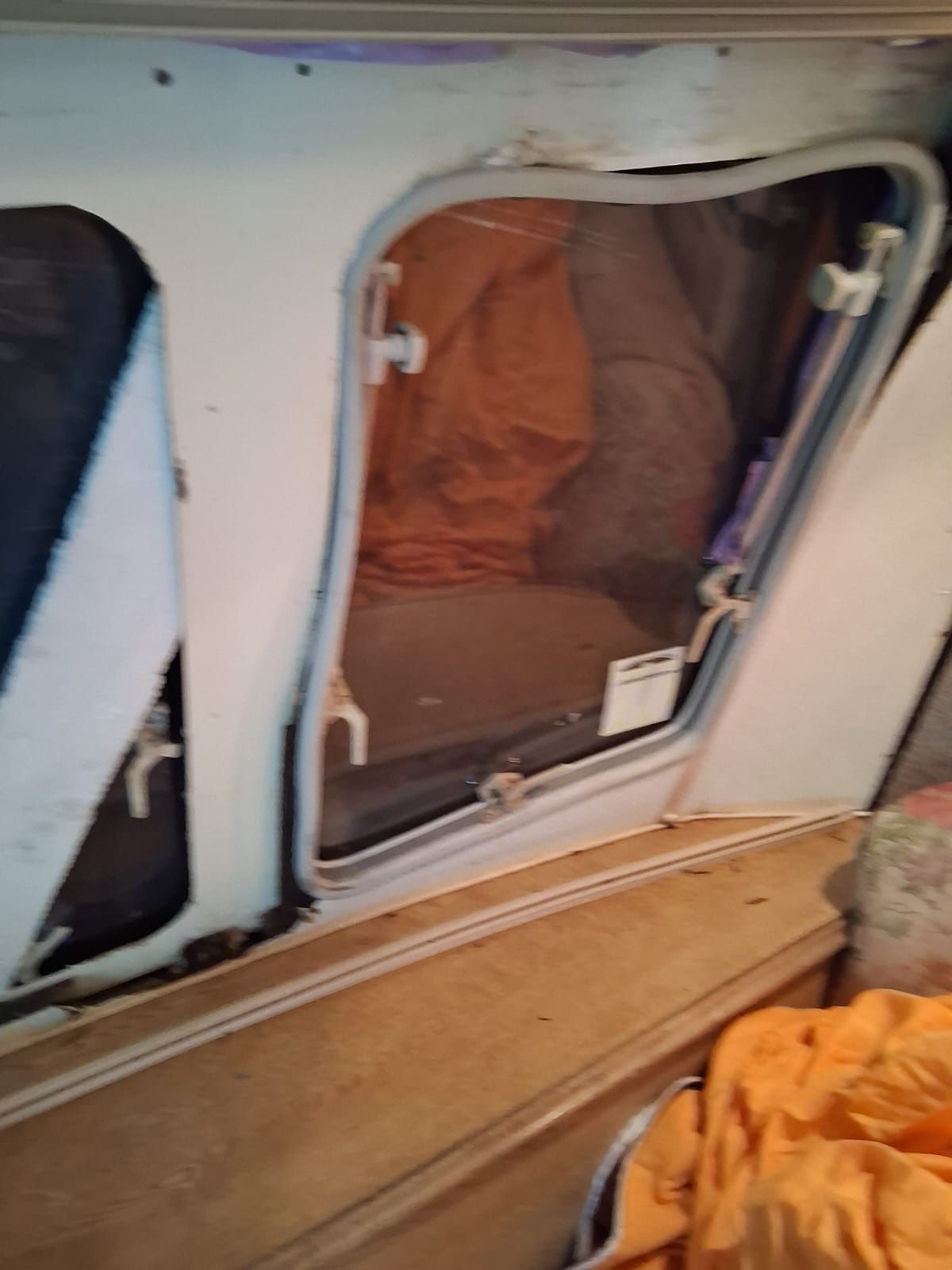 Caravana inglesa a precisar de alguns arranjos