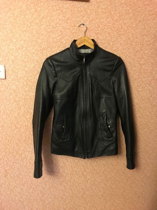 Кожаная чёрная  куртка Турция.Дорогая качественная. S-M. 1130грн торг
