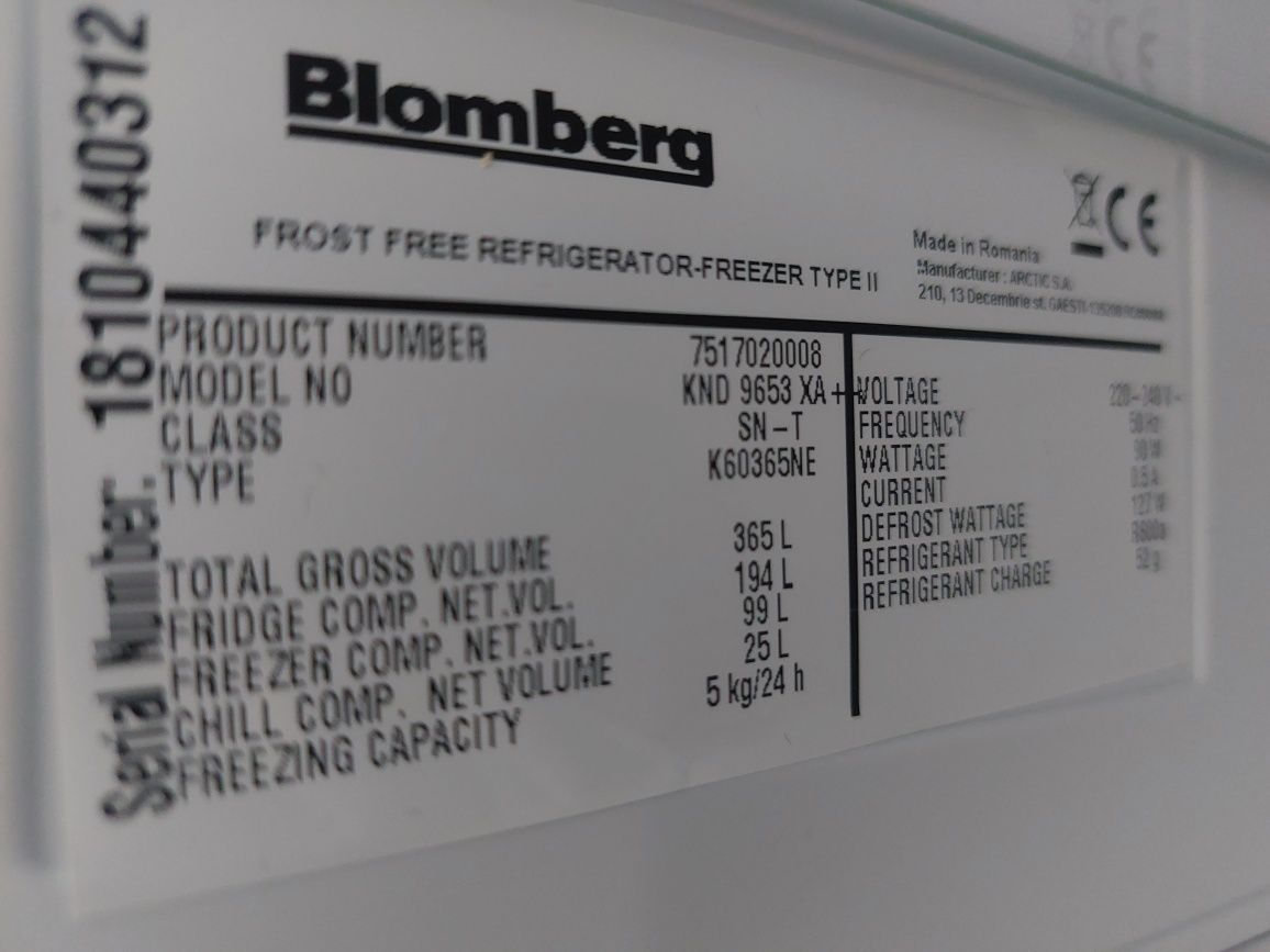 Холодильник Blomberg noFrost висота 1.82 см.