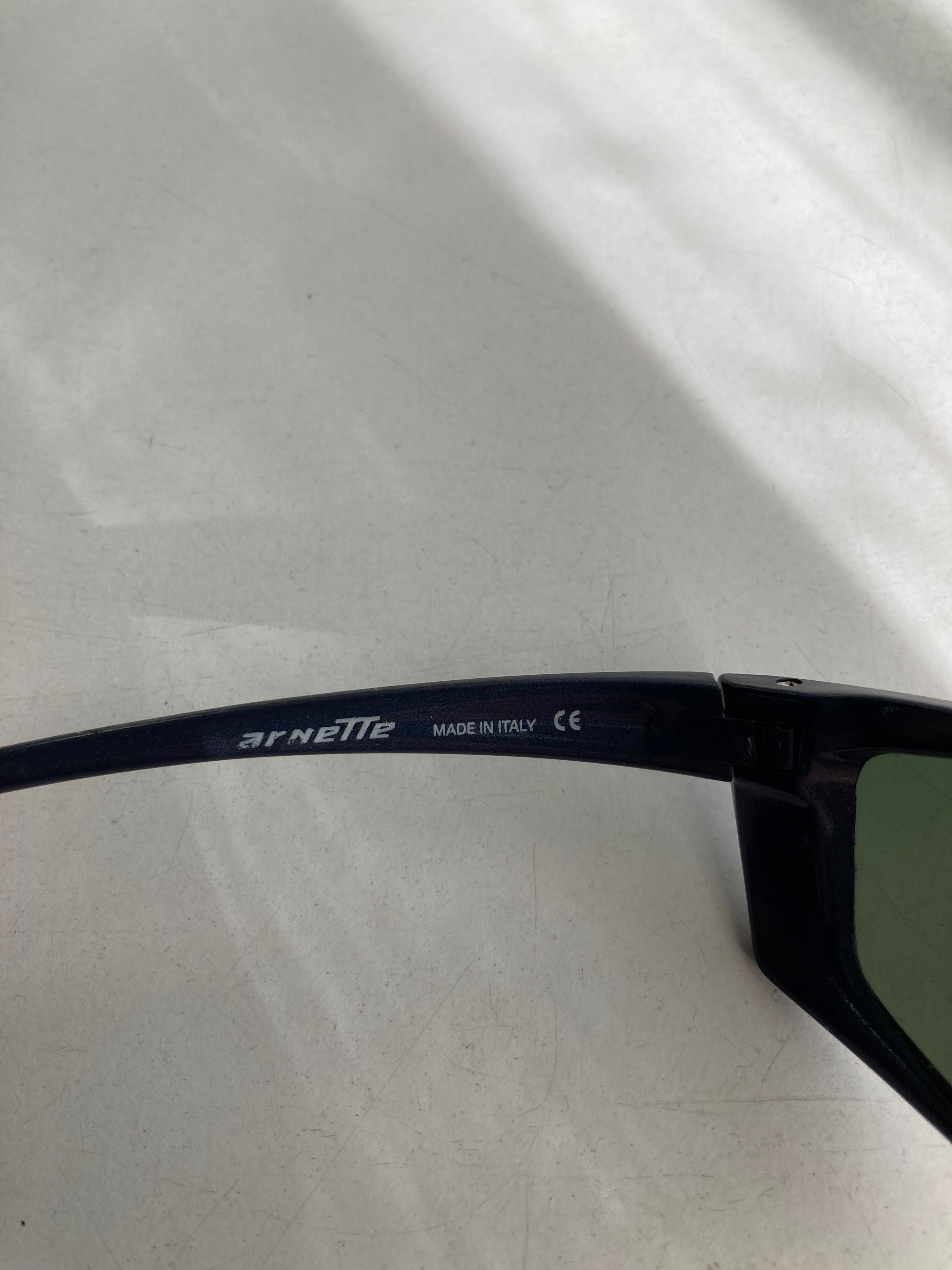 Óculos de sol Arnette (Modelo Swinger)