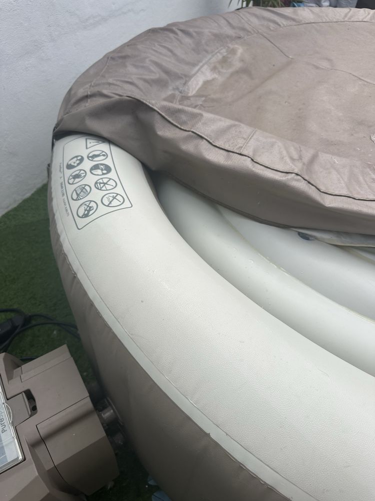 Jacuzzi intex bubble massage