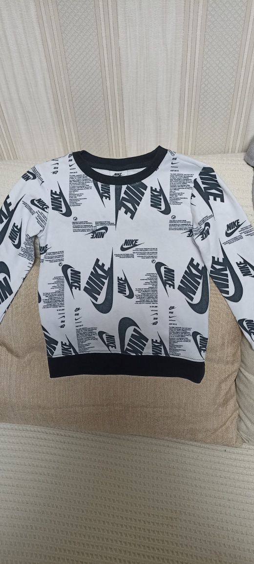 Кофта nike, 4-5 р, 110-104см, оригінал, світшот, реглан