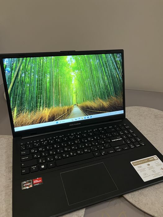 Ноутбук Асус 15.6ʼ 16/1ТБ Asus Vivobook Go 15 E1504FA-BQ755