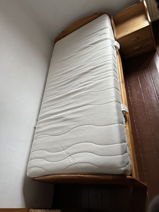 Łóżko sosnowe 90 / 210 nie Ikea stabilne
