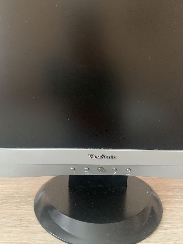 Монитор Viewsonic VA703m-4 + клавиатура Atech lcd-200