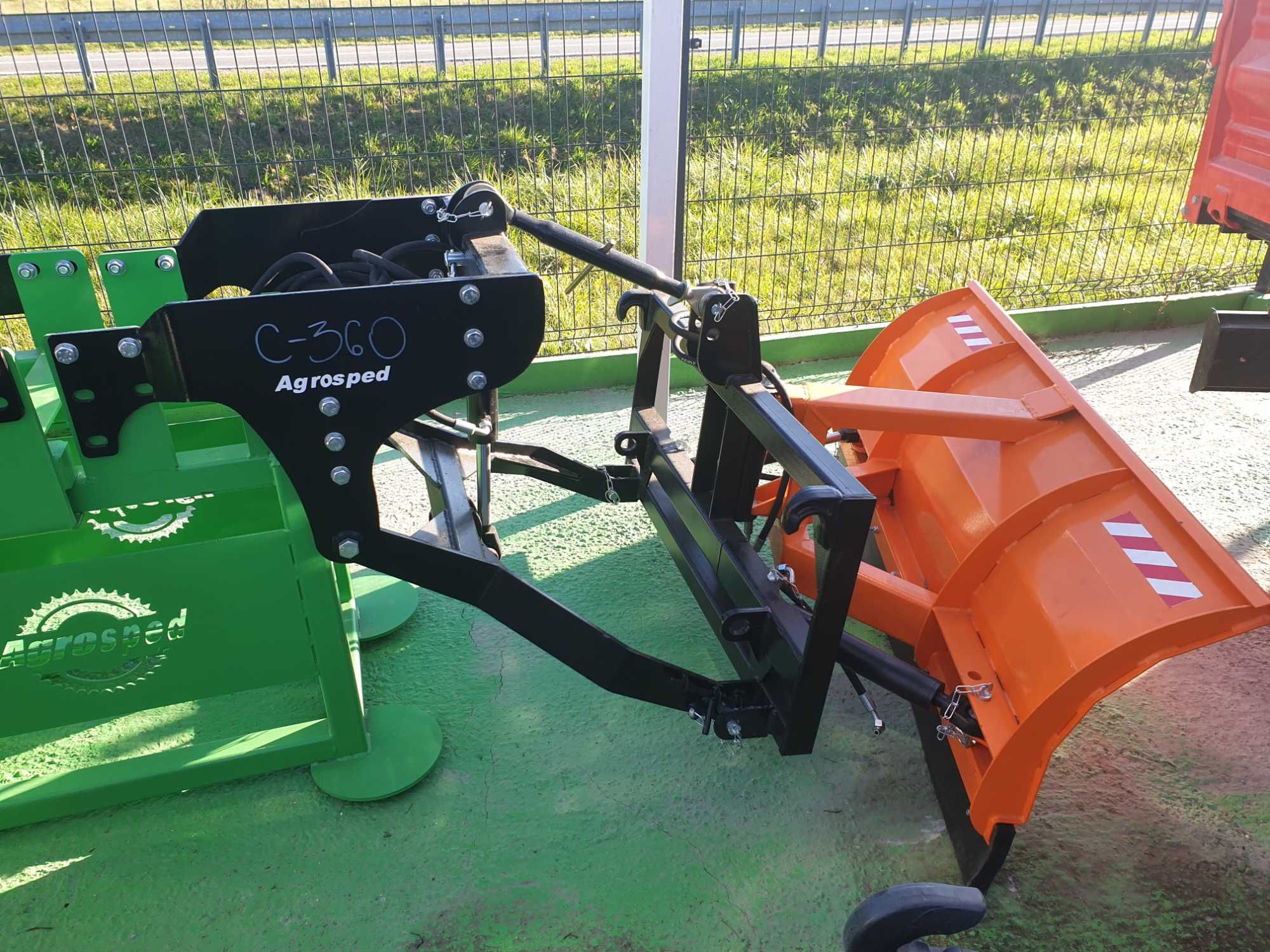 C 360 Zetor MF przedni TUZ Agrosped producent