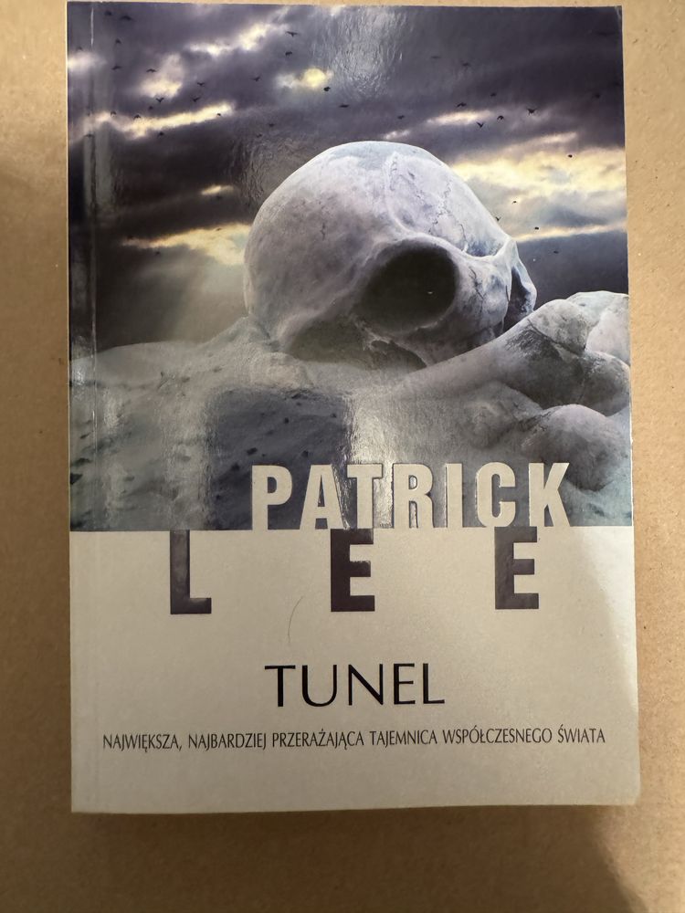 Patrick Lee tunel