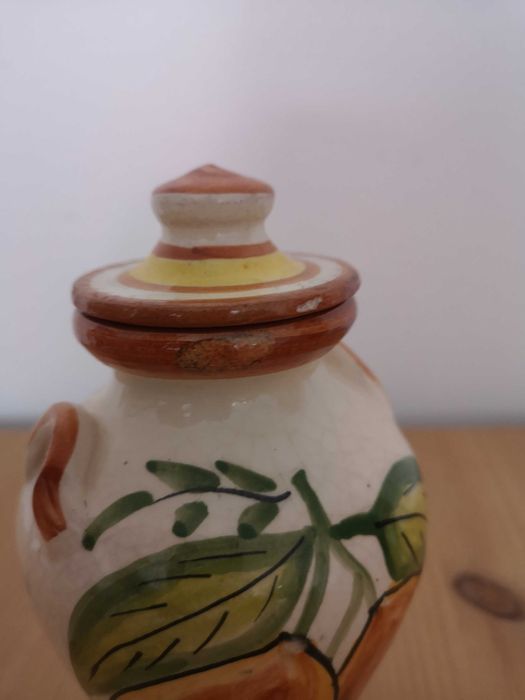 Pote de barro vidrado