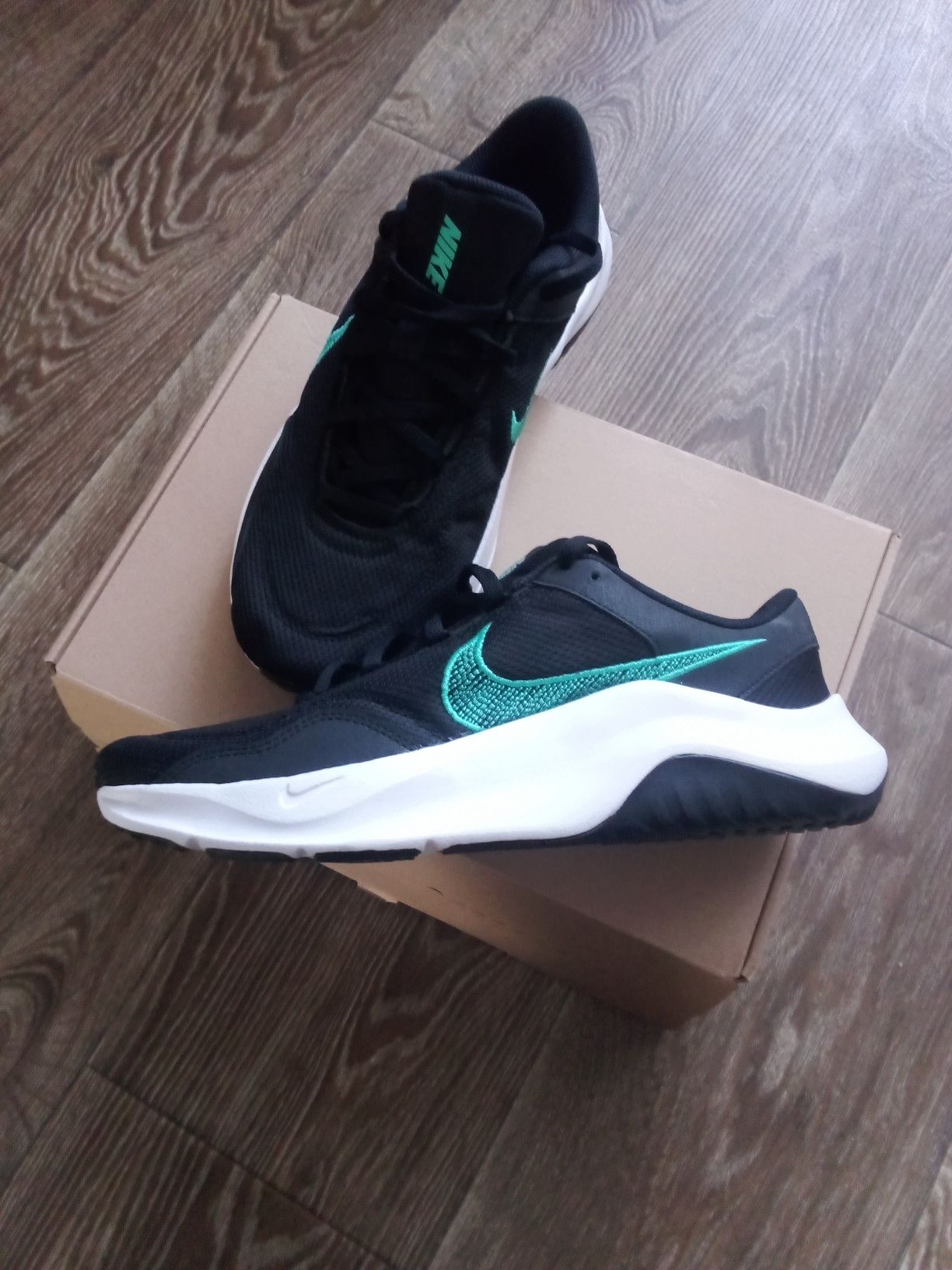 Кросівки,,Nike''