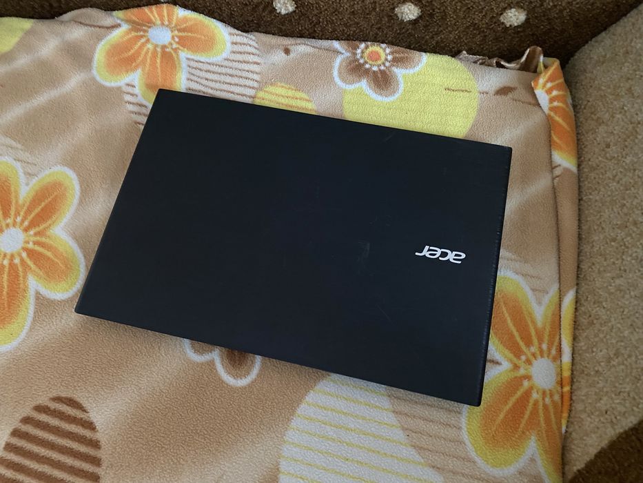 Ноутбук Acer Aspire e15 E5-573 Дешево! Під відновлення