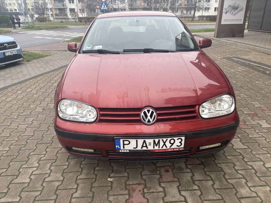 Golf 4 1.6gaz klima 2kpl koł hak
