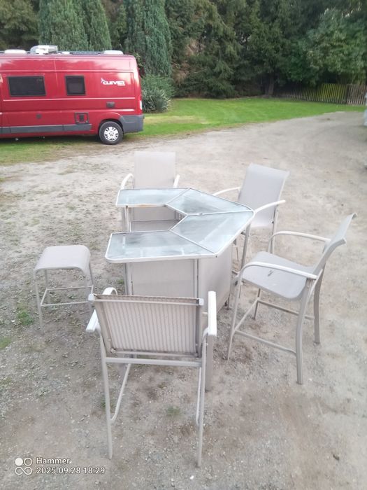 Bar ogrodowy narożnik do spotkań