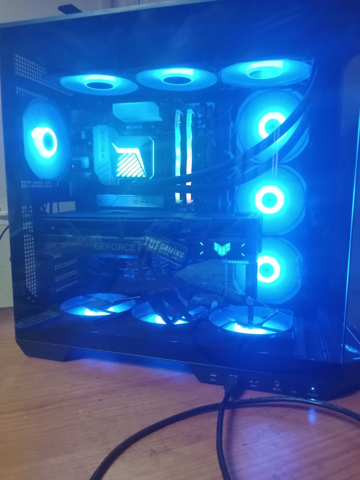pc gaming high end apenas sem grafica - ryzen 7 9700X - 32GB - 1TB