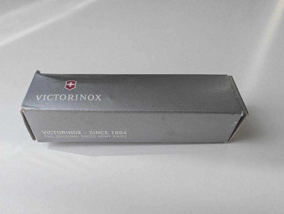 Victorinox huntsman black