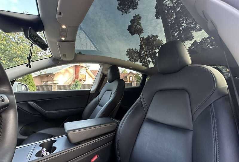 Tesla Model Y 2021 Dual Motor