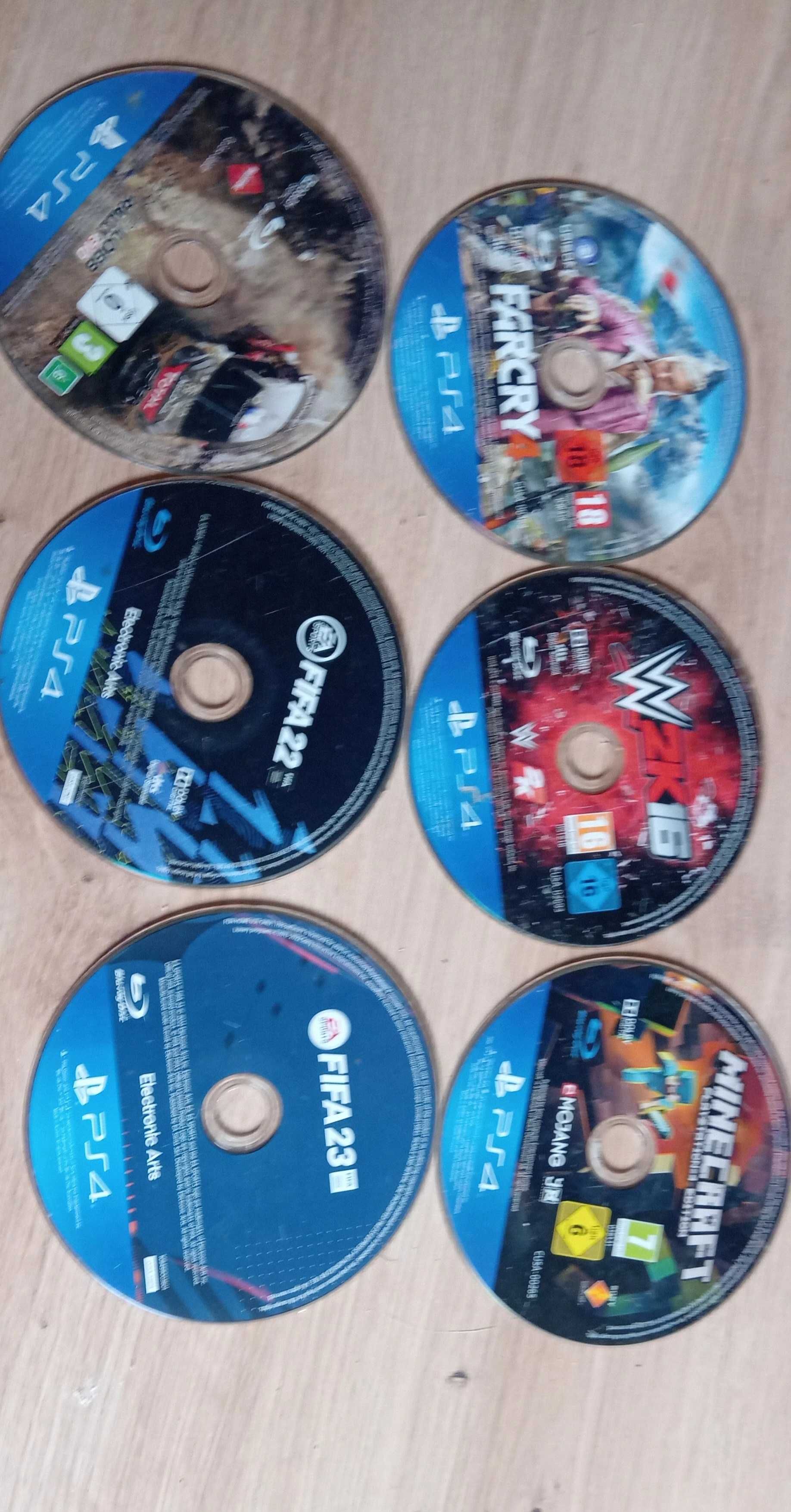 Sprzedam PlayStation 4