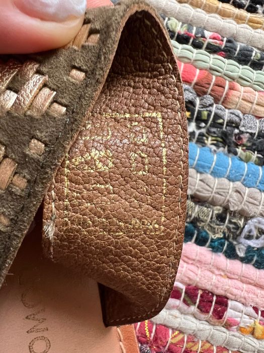 Шльопанці шкіра 37 розмір