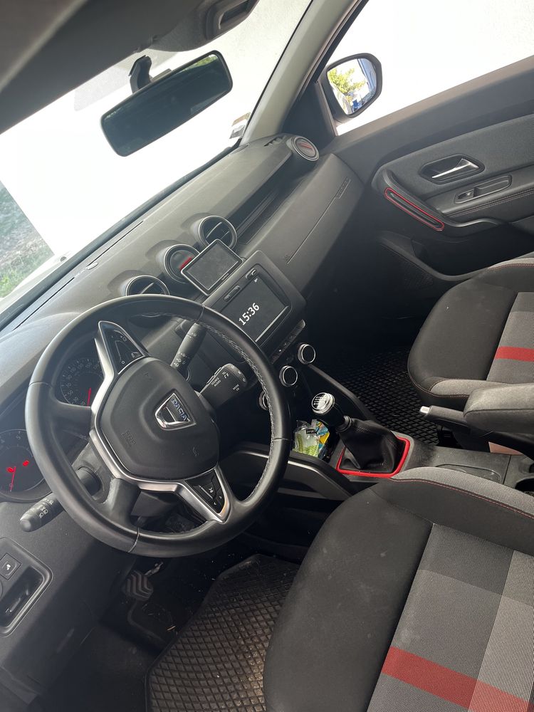 Dacia duster semi novo