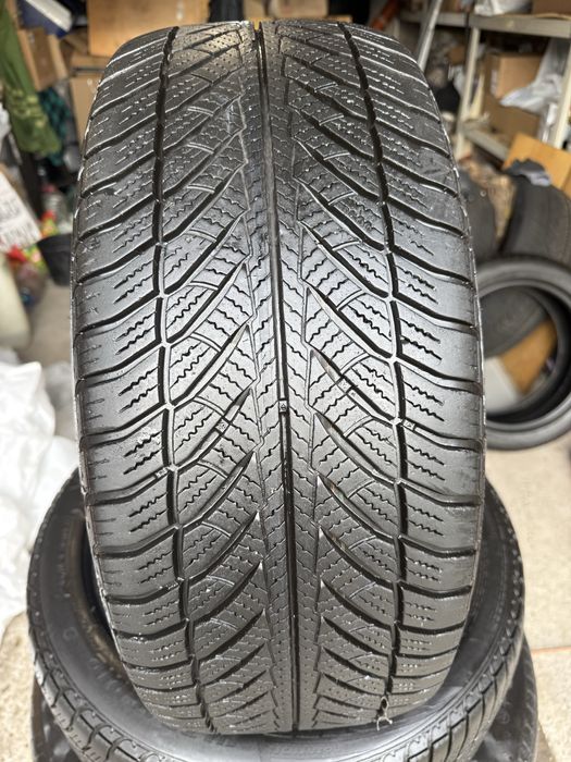 Резина Good Year Ultragrip 8 , 245/45R18