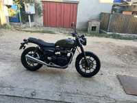 Triumph street twin 2020