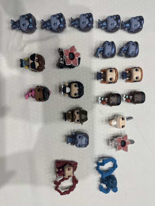 Figuras kinder joy stranger things 2025