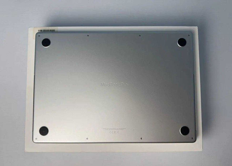 MacBook Pro 16 2021 M1 MAX 32/1Tb