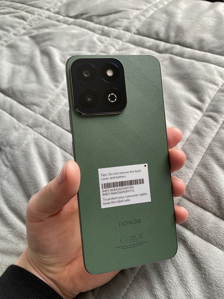 Honor 200 Smart 4+4/256gb в продажі