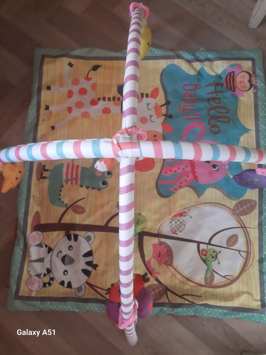 Детский развивающий коврик