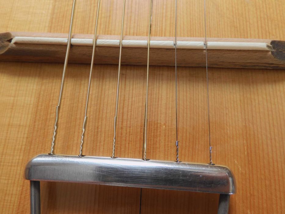 Gitara akustyczna polska