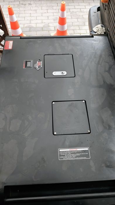 Продам Генератор