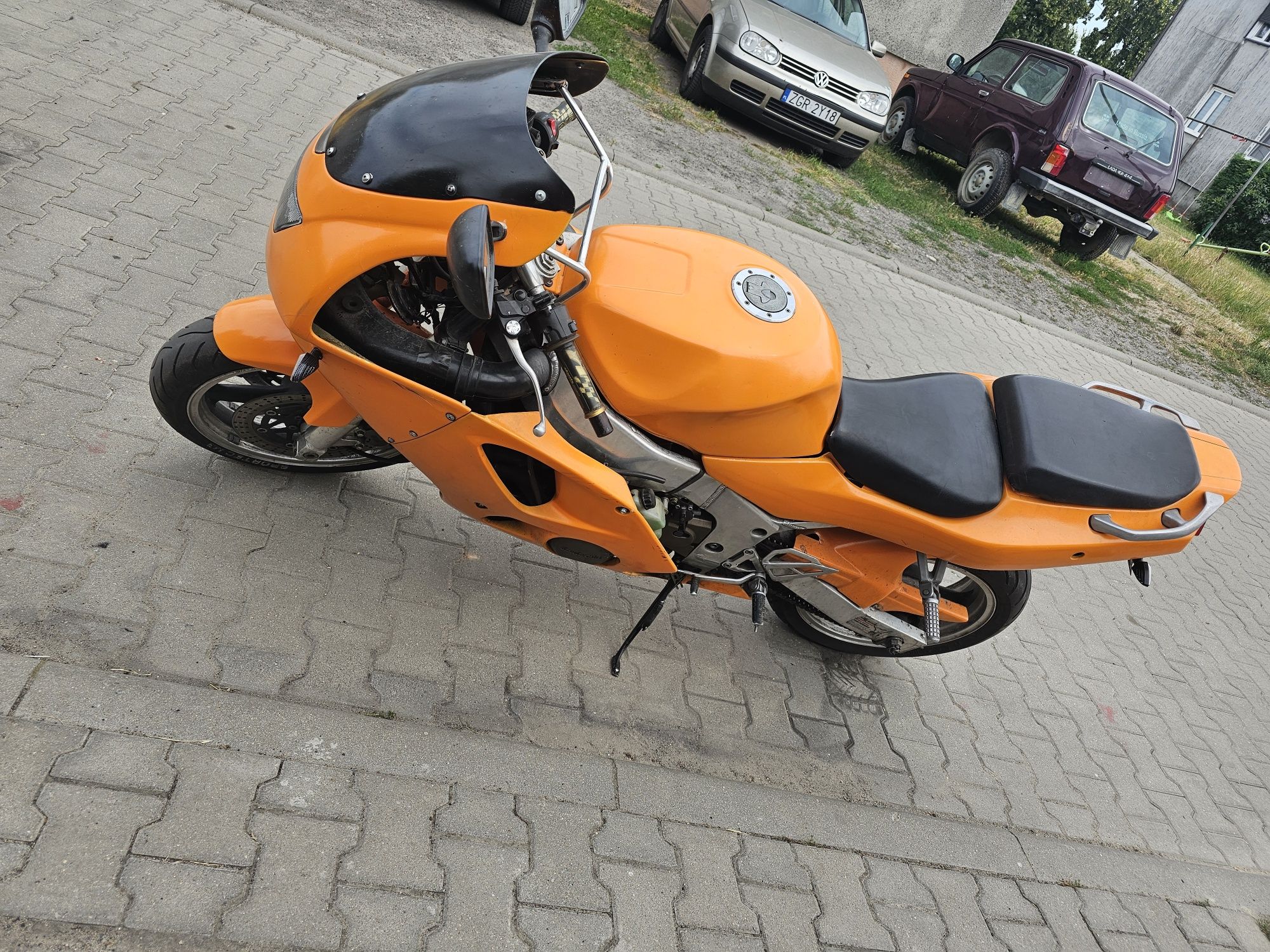 Kawasaki ZX6R 600