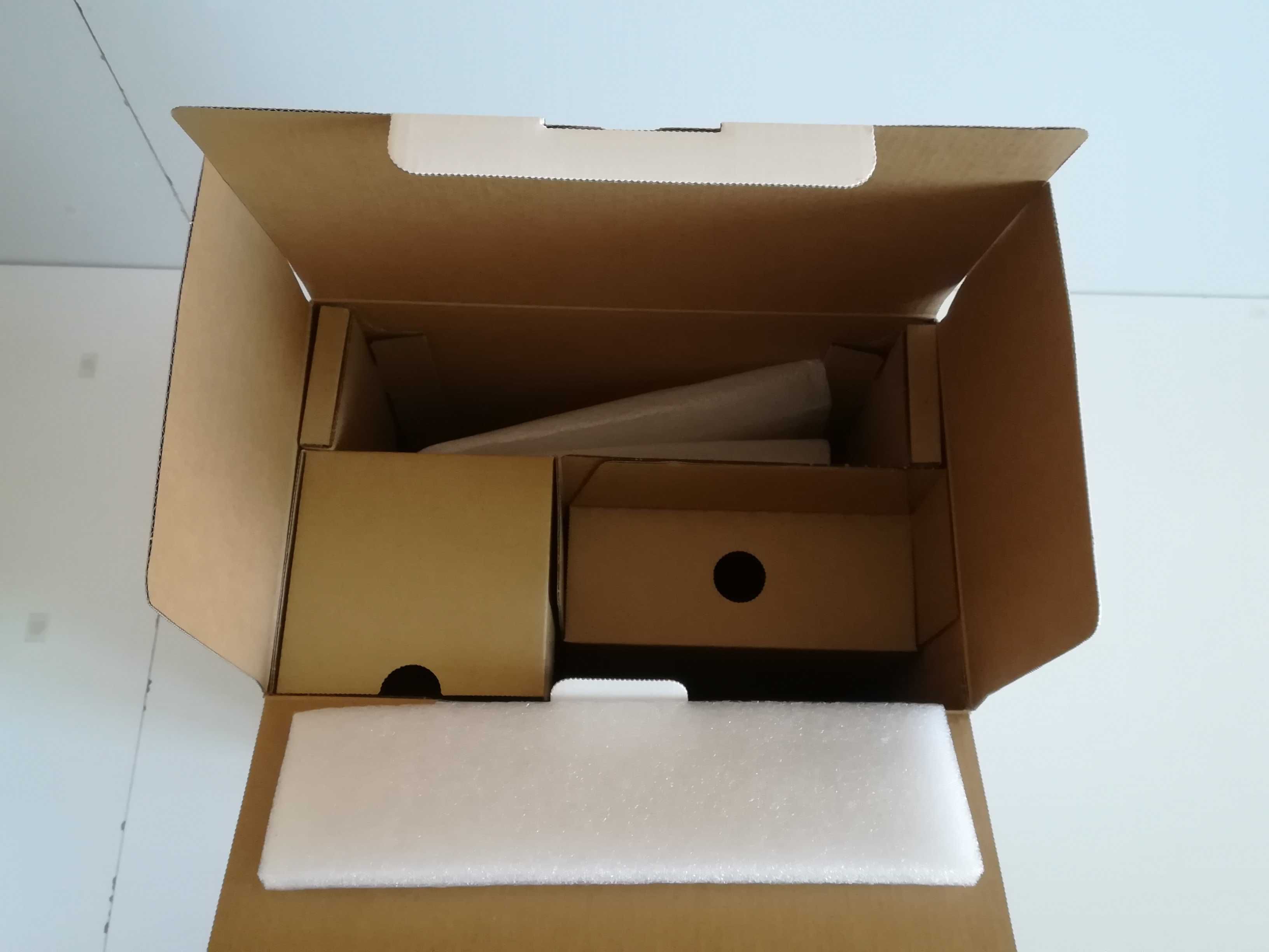 Karton pudełko po konsoli Microsoft XBOX 360 E