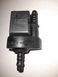 Клапан вентиляції паливного бака Audi a4 (B8) a5 (8T3) a6